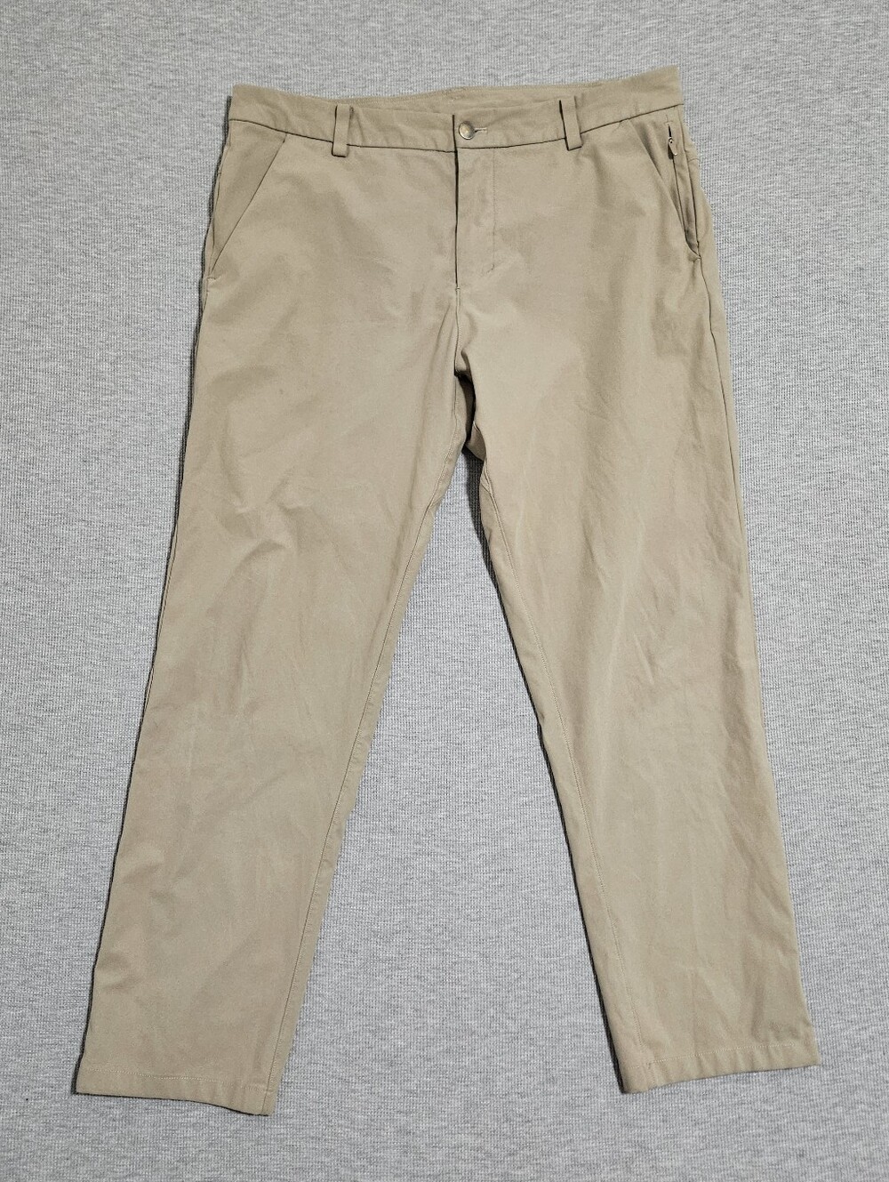 Lululemon Commission Pant Classic *Warpstreme Tan chino pants relaxed fit Sze 34